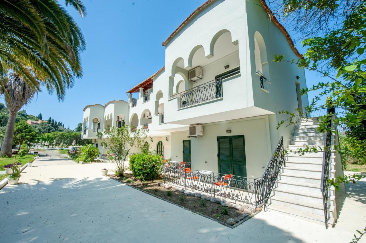 Vassilis Paradise Garden Aparthotel Agios Georgios Pagon Dış mekan fotoğraf
