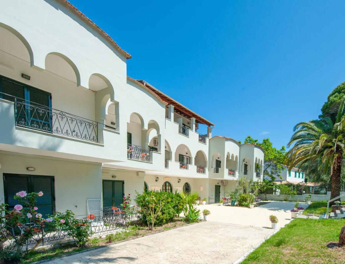 Vassilis Paradise Garden Aparthotel Agios Georgios Pagon Dış mekan fotoğraf