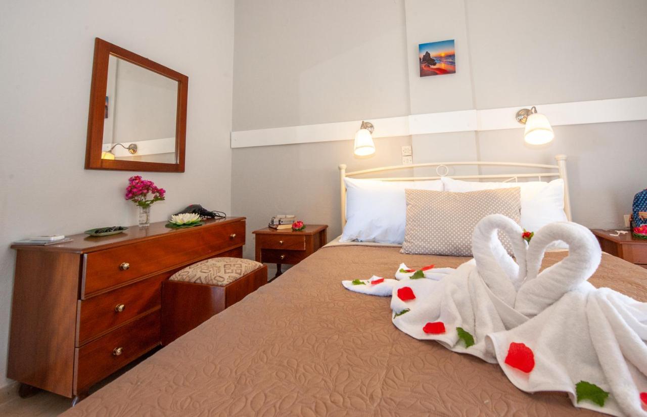 Vassilis Paradise Garden Aparthotel Agios Georgios Pagon Dış mekan fotoğraf