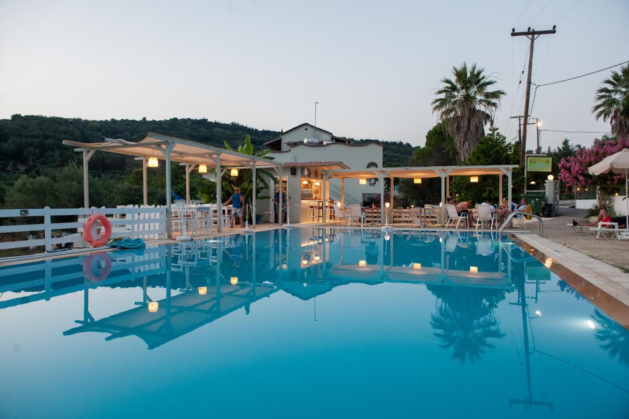 Vassilis Paradise Garden Aparthotel Agios Georgios Pagon Dış mekan fotoğraf